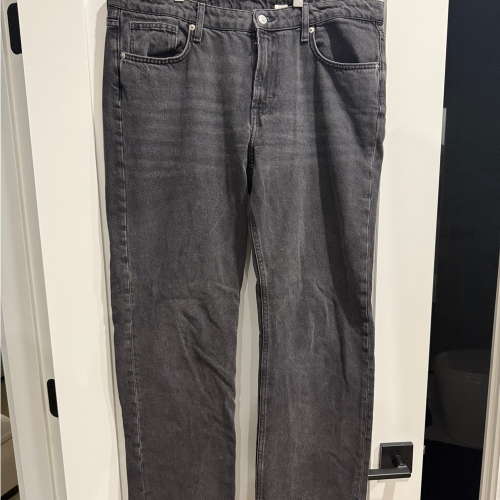 H&M Straight Regular Fit Mid Waist Light Wash Denim Jeans